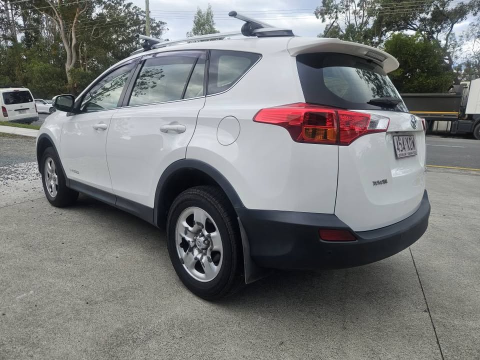 2015 Toyota rav 4 awd auto awd suv wagon 6.jpg